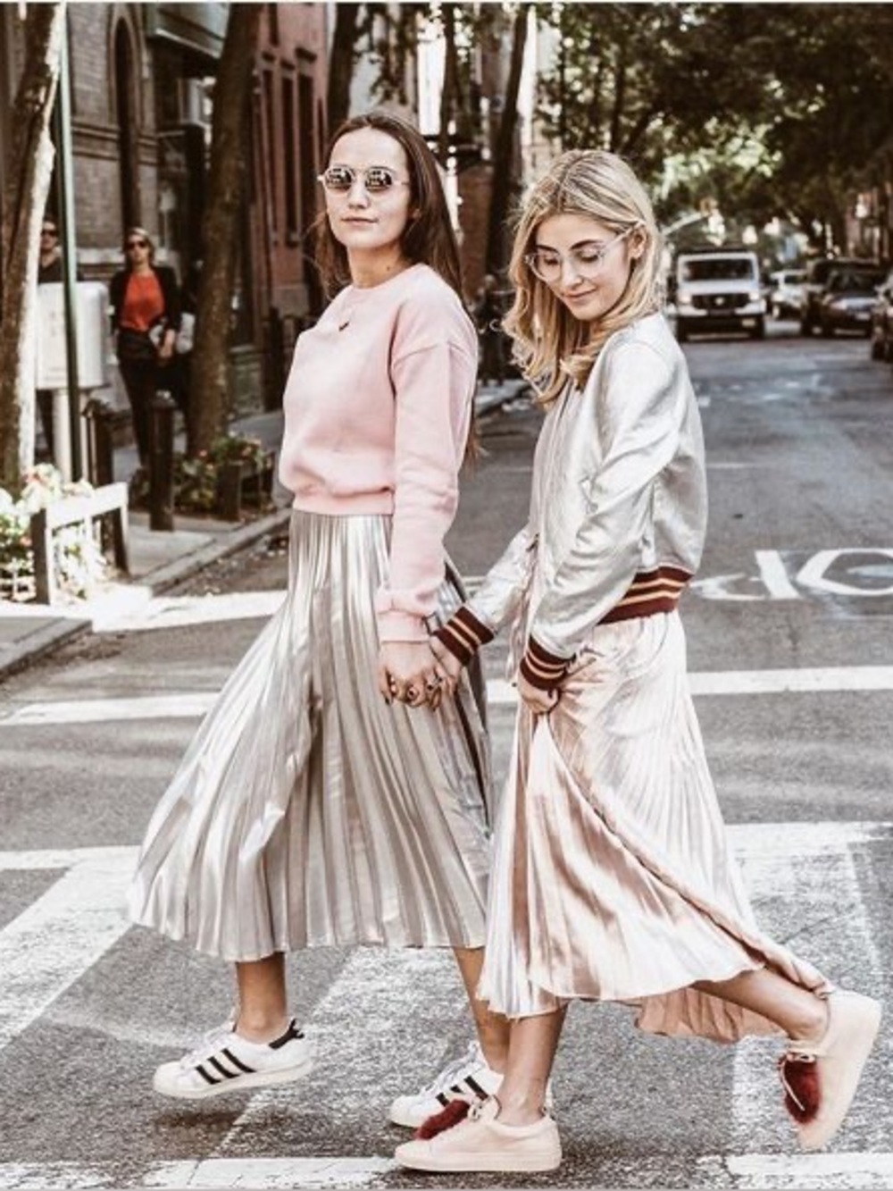 Vintage Pleated Metallic Maxi Skirt - Picture 10 of 10